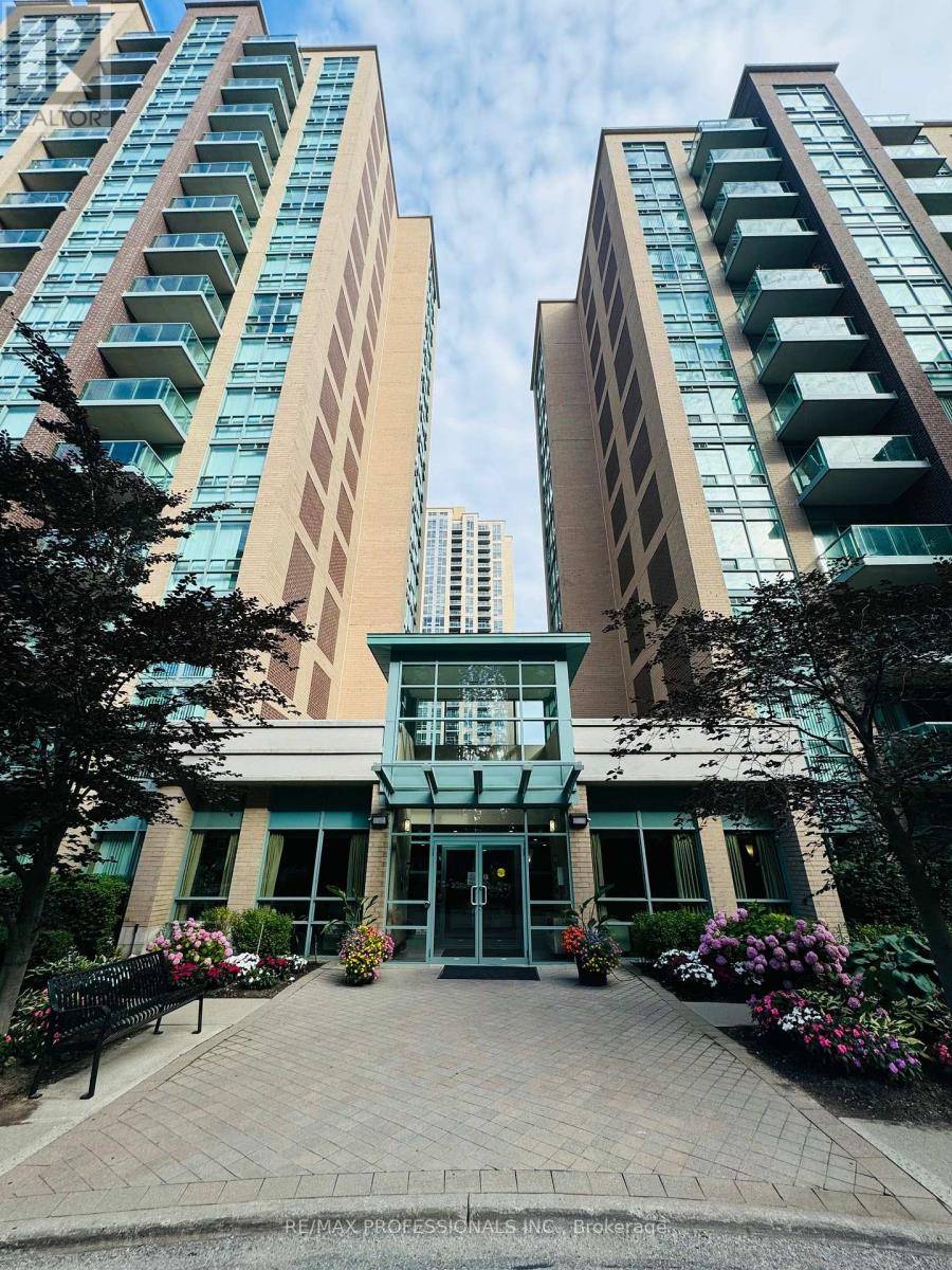 Toronto (islington-city Centre West), ON M9A0A4,7 Michael Power PL #1206