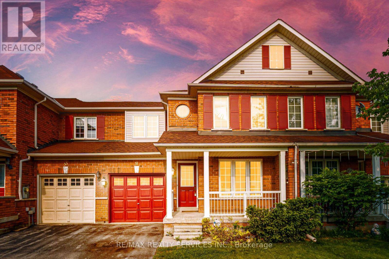 Brampton (heart Lake East), ON L6Z4W4,31 FAIRWAY COURT