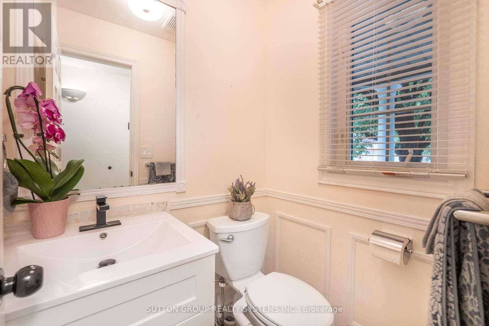 Burlington (rose), ON L7M4R6,2871 Darien RD #35