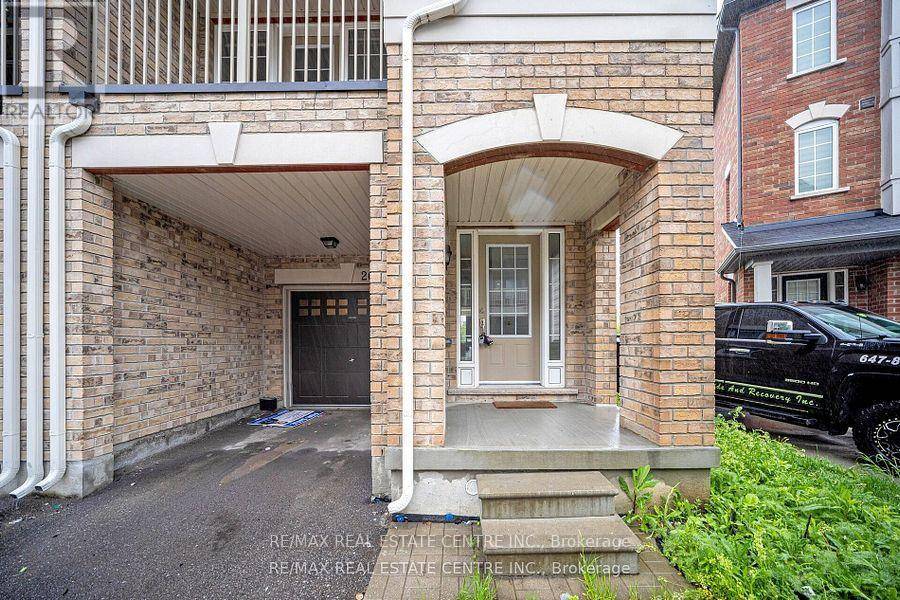 Brampton (heart Lake East), ON L6Z0H6,26 MIAMI GROVE