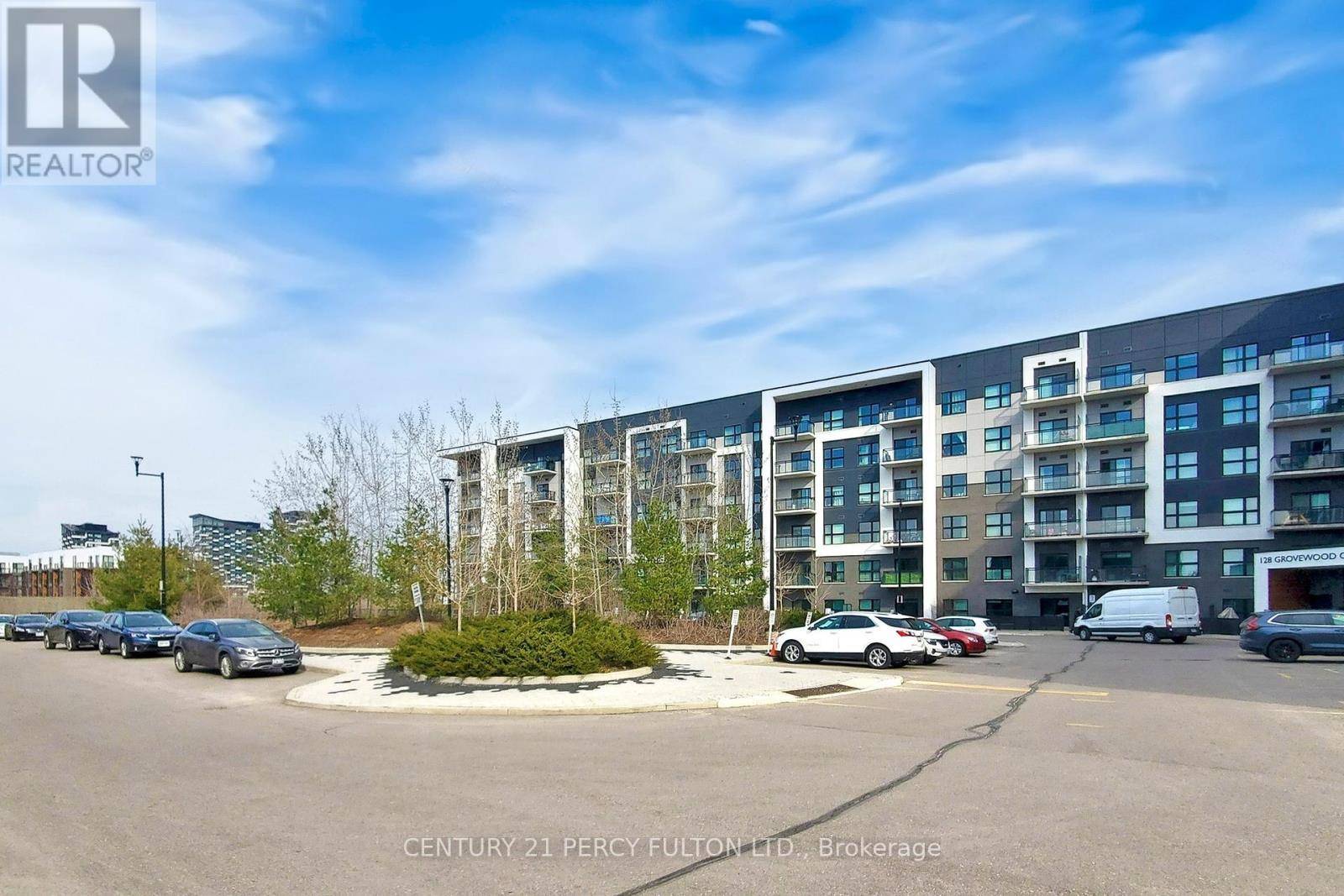 Oakville (go Glenorchy), ON L6H0X3,128 Grovewood Common #320