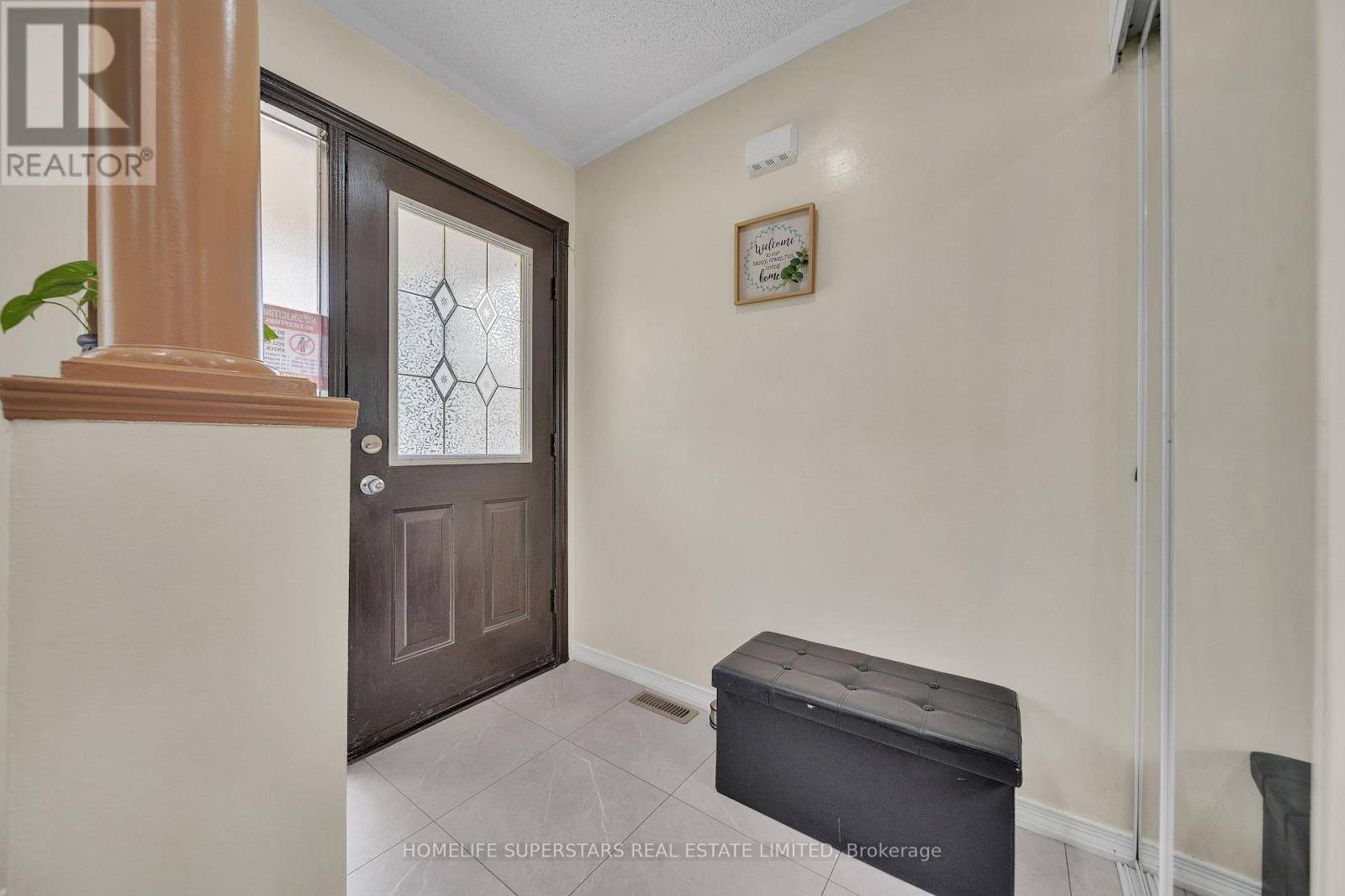 Brampton (sandringham-wellington), ON L6R2P4,82 JEWEL CRESCENT