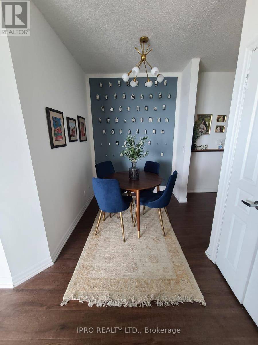 Mississauga (city Centre), ON L5B4N4,220 Burnhamthorpe RD West #3002