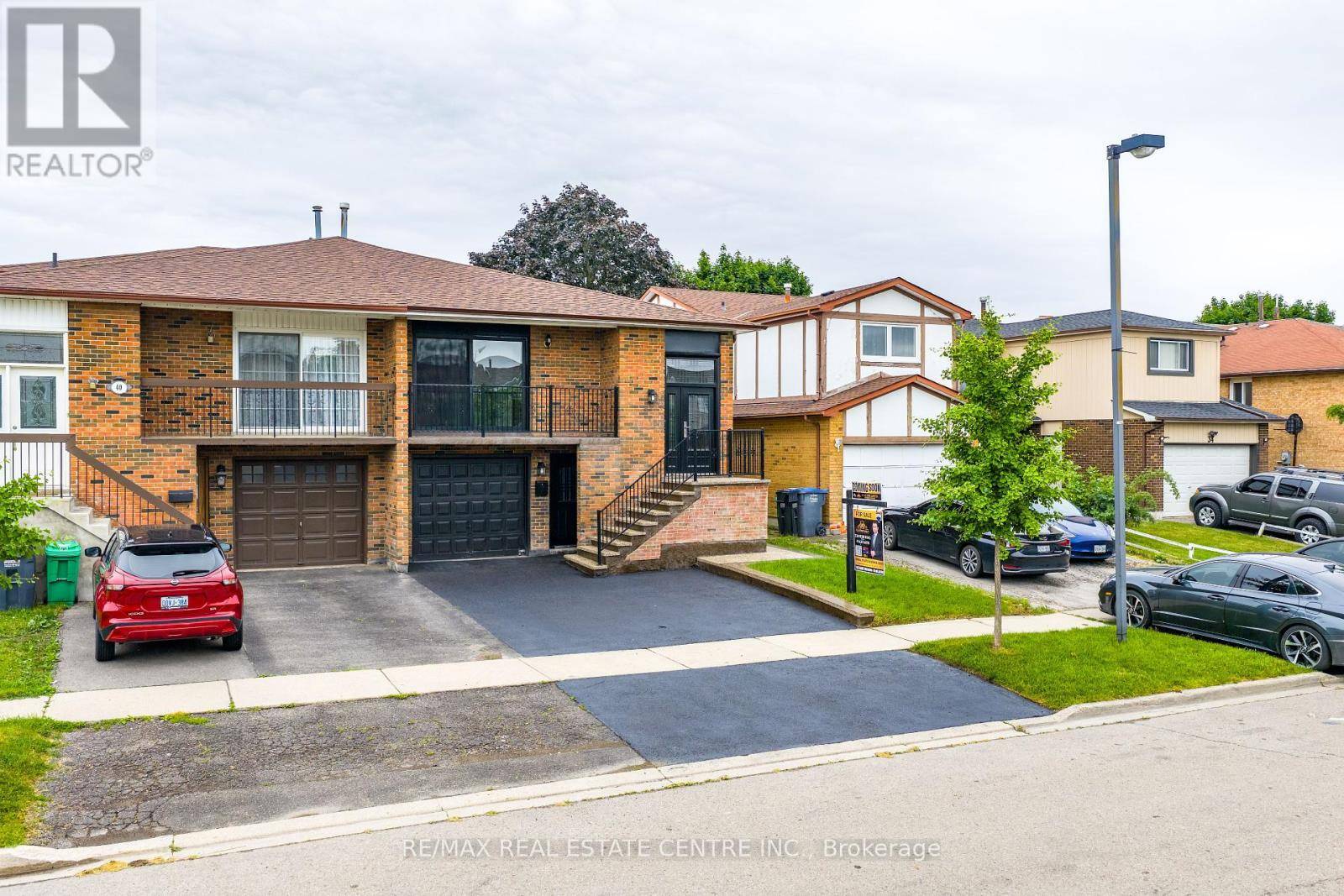 Brampton (madoc), ON L6V3R3,38 HOCKLEY PATH