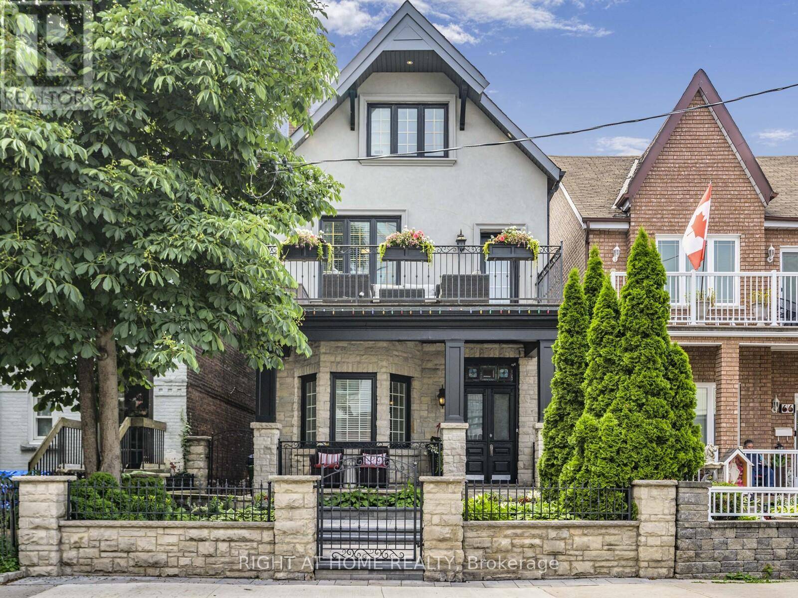 Toronto (roncesvalles), ON M6K2L4,64 BROCK AVENUE
