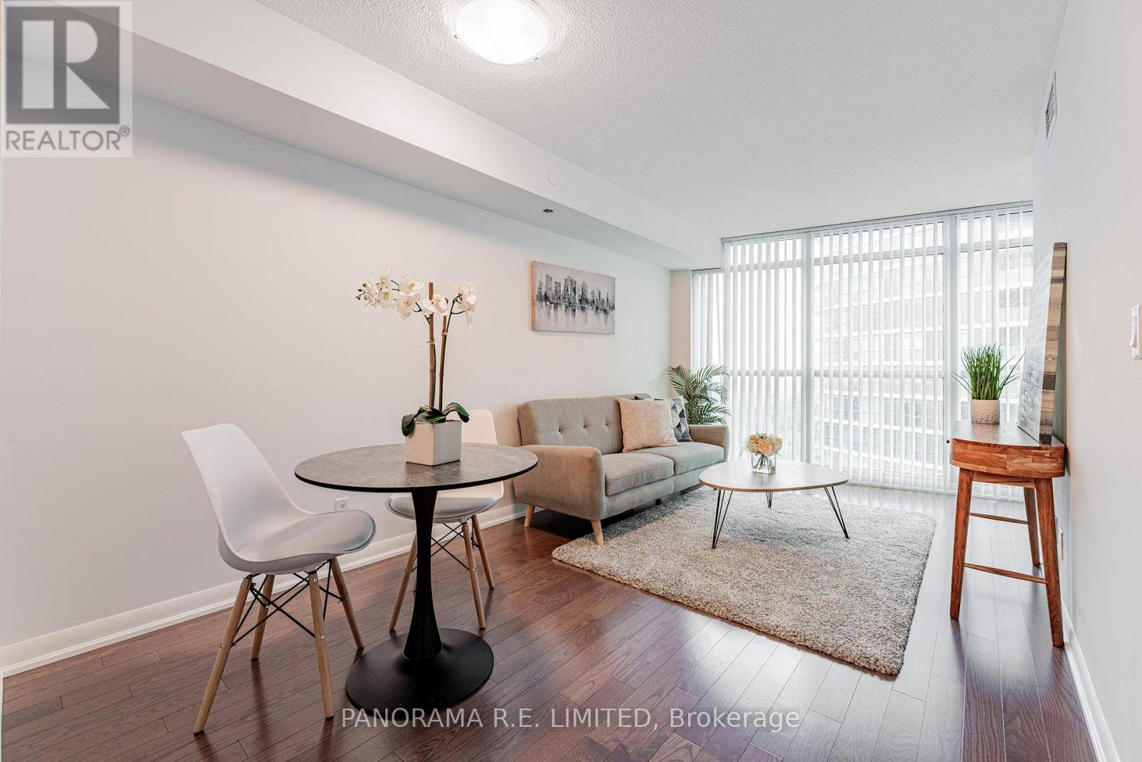 Toronto (islington-city Centre West), ON M9C0A4,215 Sherway Gardens RD #1805