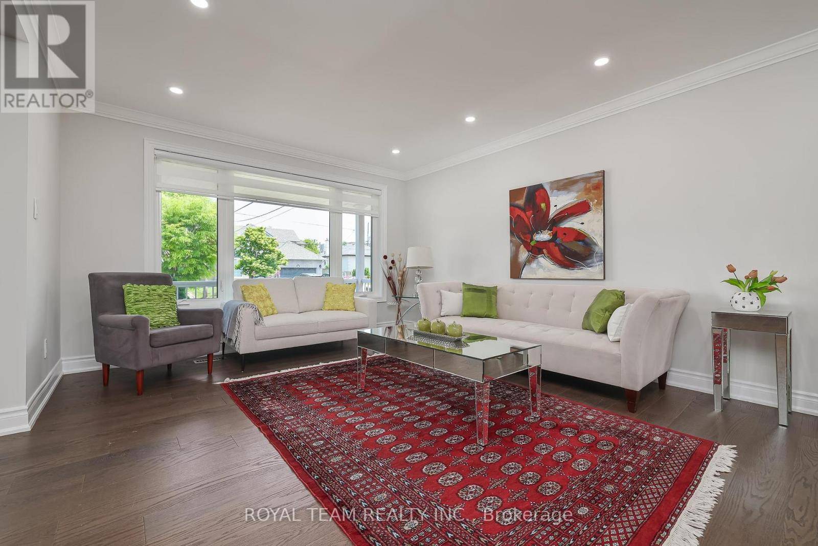 Toronto (maple Leaf), ON M6L2S3,6 CRIOLINE ROAD