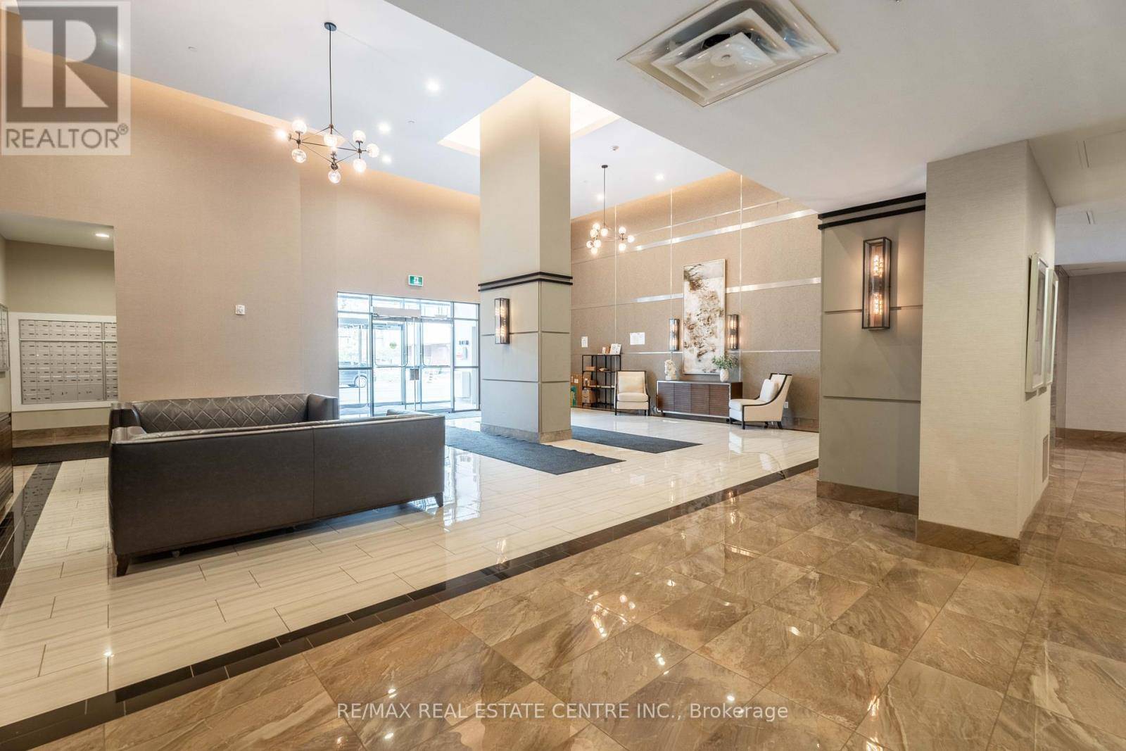 Oakville (wm Westmount), ON L6M4J2,2486 Old Bronte RD #723