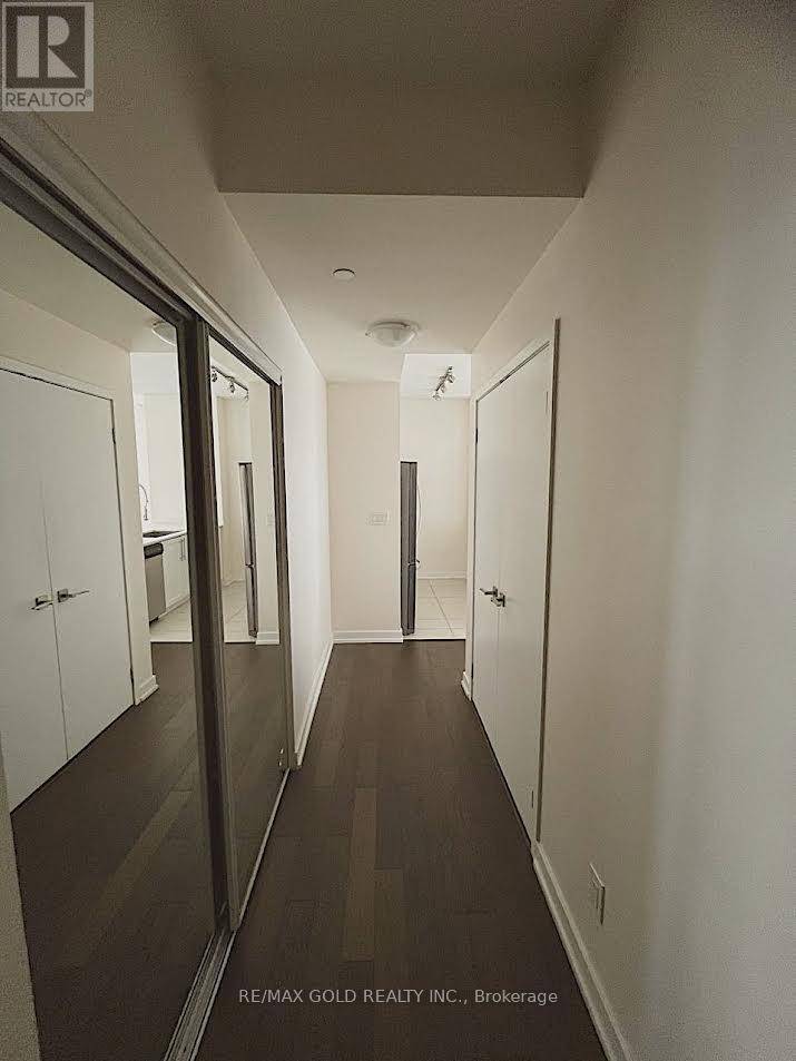 Mississauga (city Centre), ON L5B0J7,4011 Brickstone Mews #3402