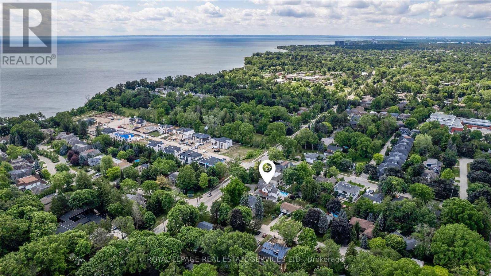 Oakville (sw Southwest), ON L6K1G3,335 LAKESHORE ROAD W