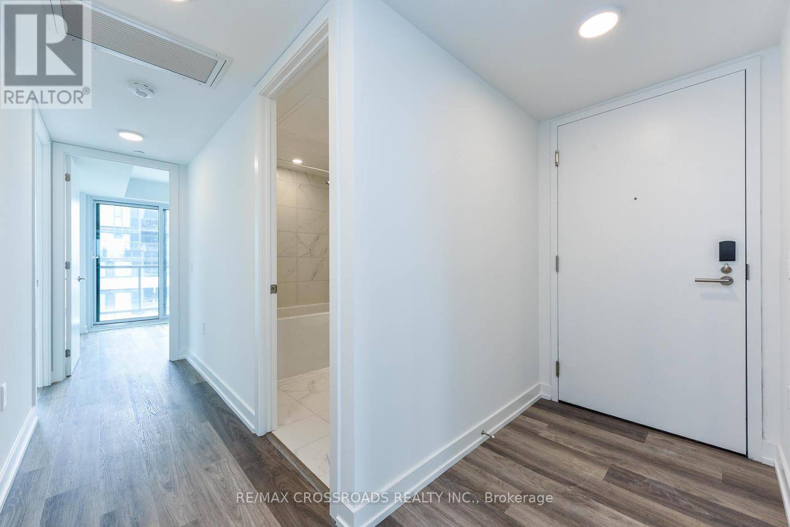 Toronto (stonegate-queensway), ON M8Z4E8,6 Chartwell RD #601