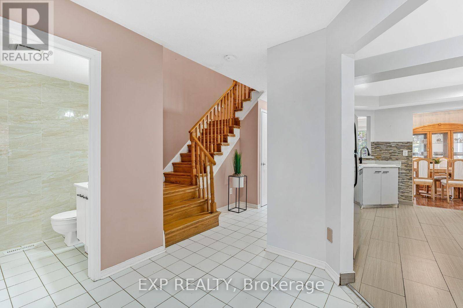Mississauga (hurontario), ON L4Z3R1,5547 CORTINA CRESCENT