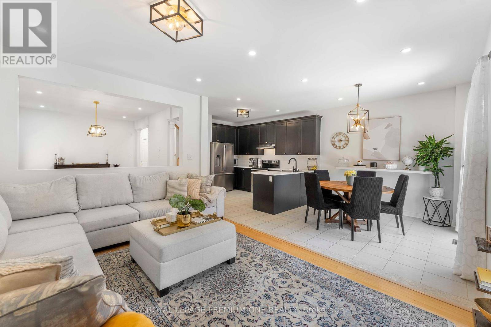 Brampton (sandringham-wellington), ON L6Z0B6,44 DOCKSIDE CRESCENT