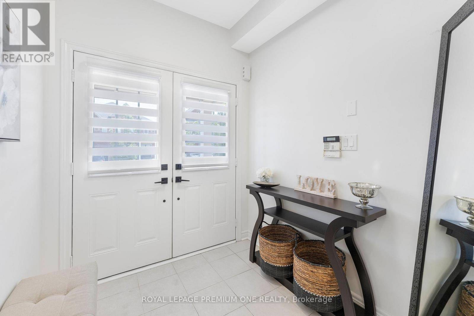 Brampton (sandringham-wellington), ON L6Z0B6,44 DOCKSIDE CRESCENT