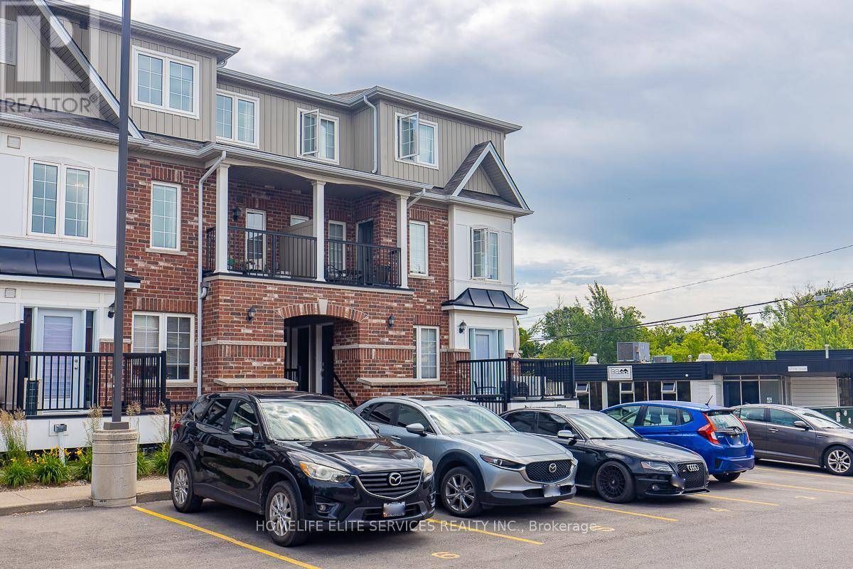 Orangeville, ON L9W0C5,5 Armstrong ST #26