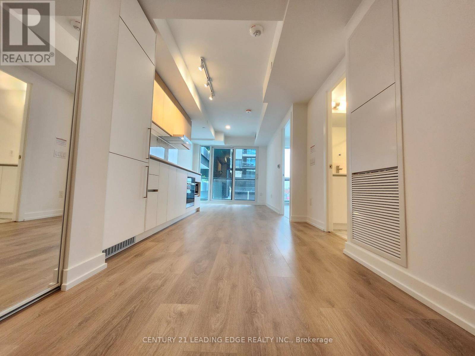Toronto (york University Heights), ON M3J0H1,1100 Sheppard AVE West #206