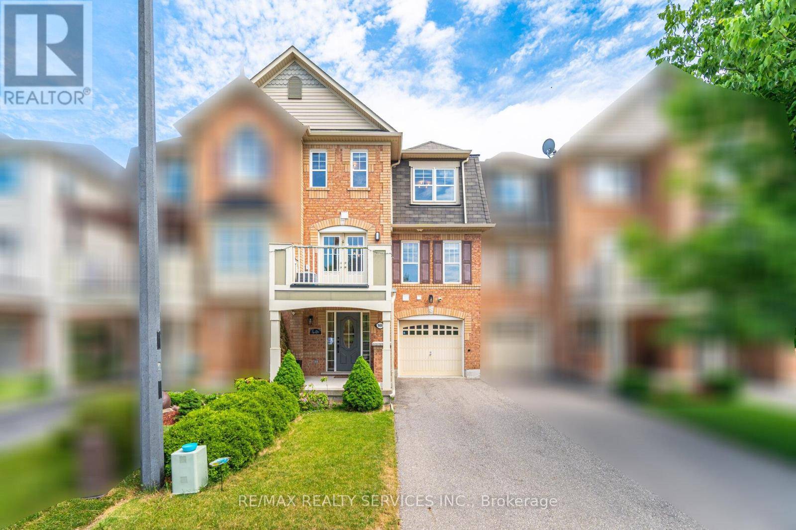 Milton (wi Willmott), ON L9T8E3,900 BRASSARD CIRCLE
