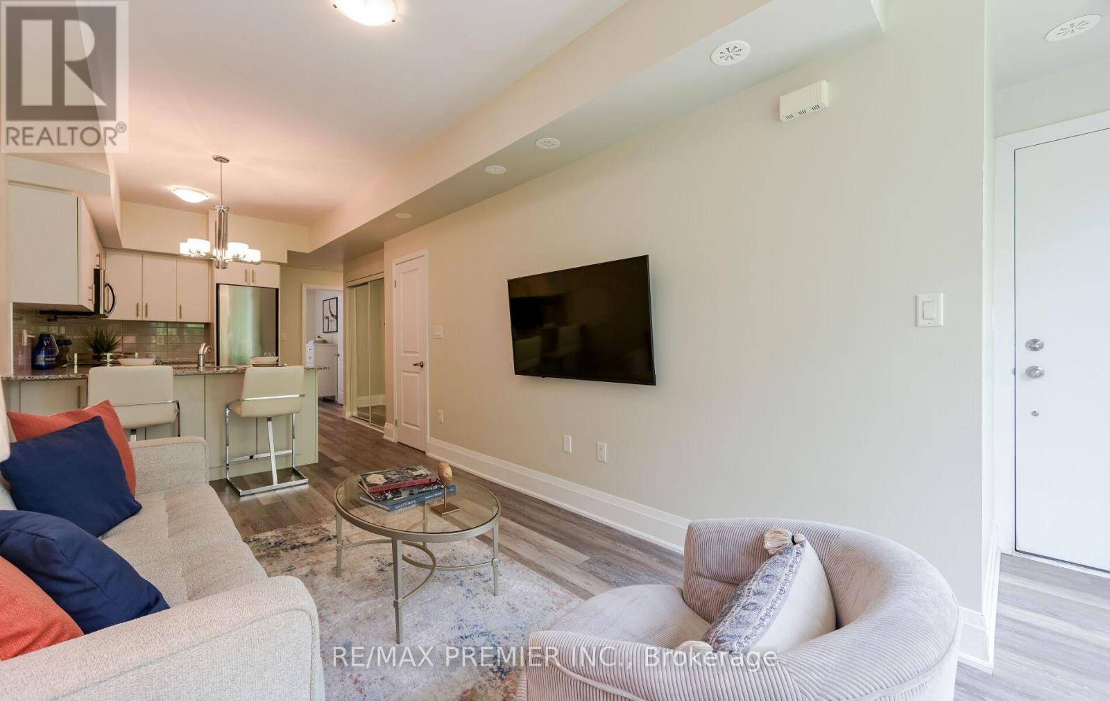 Toronto (islington-city Centre West), ON M8Z0E3,30 Fieldway RD #88