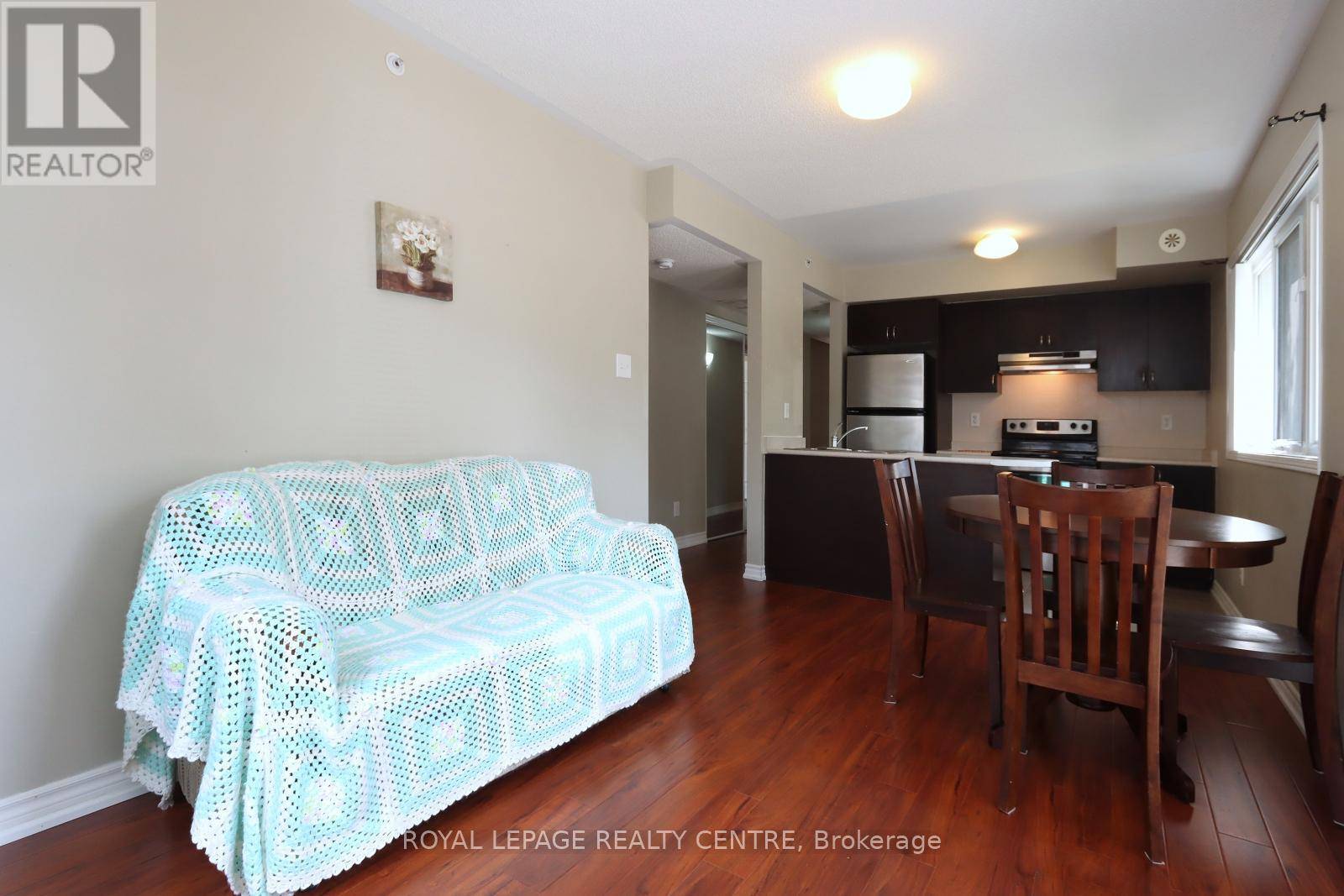 Mississauga (churchill Meadows), ON L5M0N9,5100 Winston Churchill BLVD #103