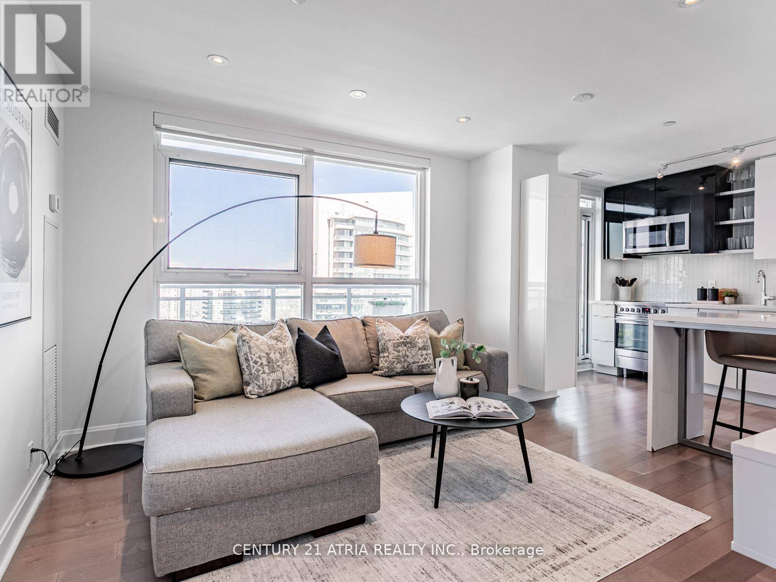 Toronto (mimico), ON M8V1A1,33 Shore Breeze DR #3208