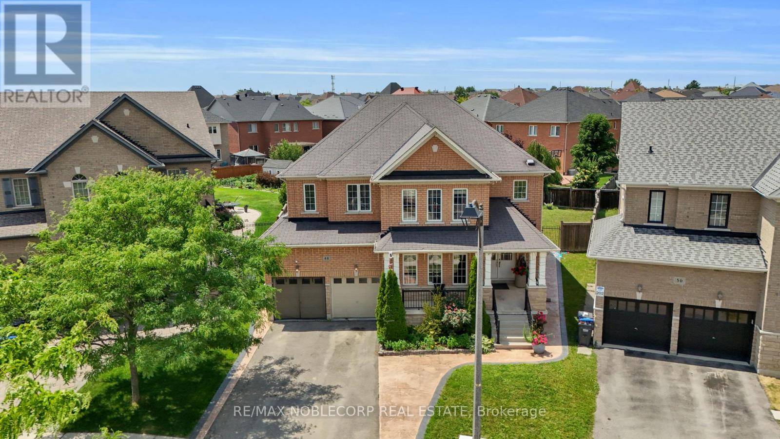 Brampton (vales Of Castlemore North), ON L6P1Z3,48 MONABELLE CRESCENT