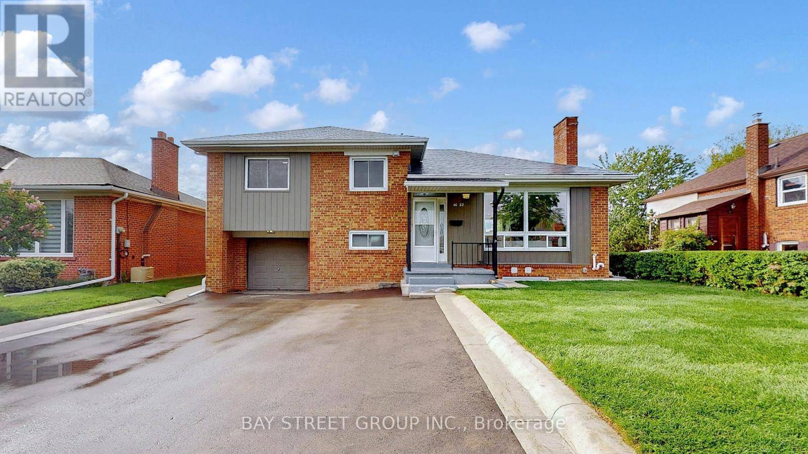 Toronto (islington-city Centre West), ON M9B1M5,4022 BLOOR STREET W