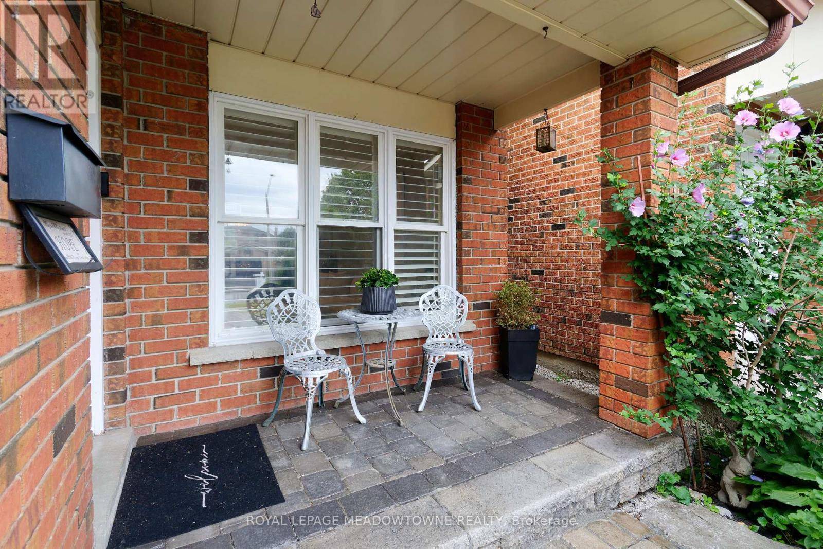 Mississauga (rathwood), ON L4W3T3,4320 SHELBY CRESCENT