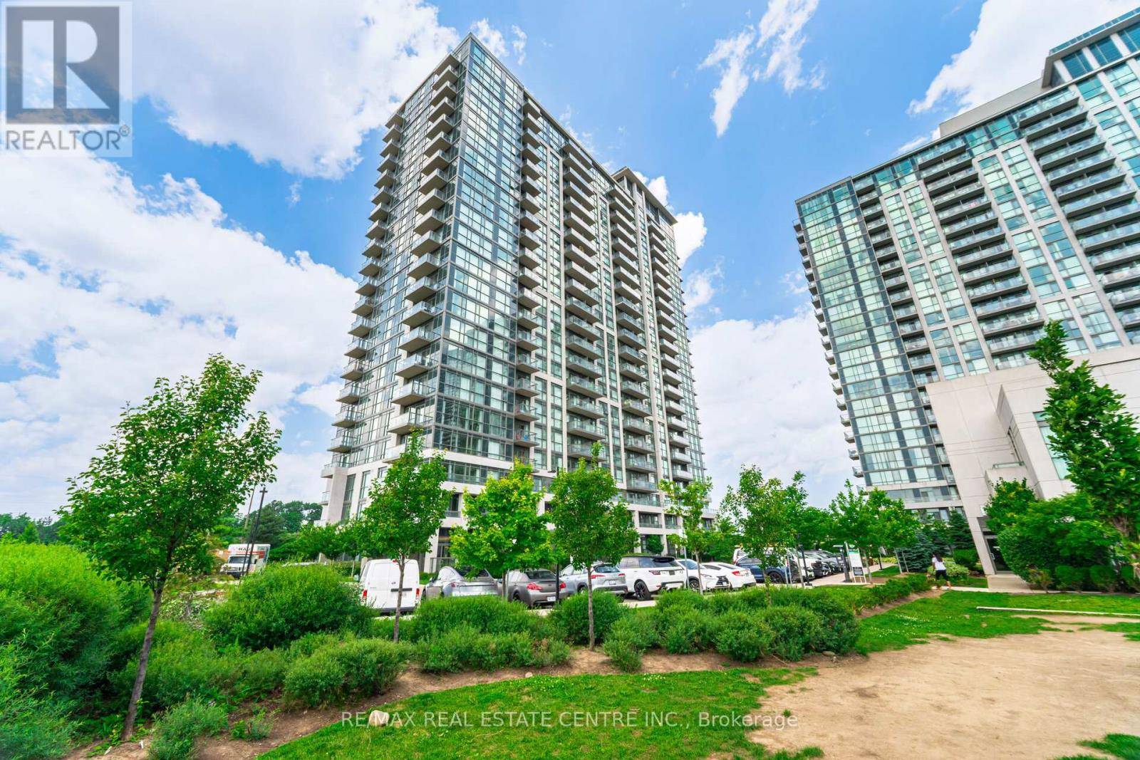 Mississauga (city Centre), ON L5B0G9,349 Rathburn RD #1717