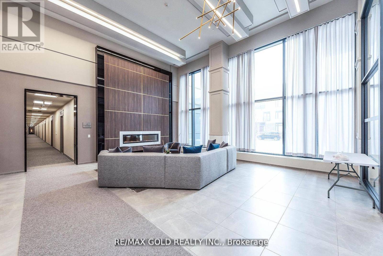 Mississauga (city Centre), ON L5B0K8,4055 Parkside Village DR South #3018