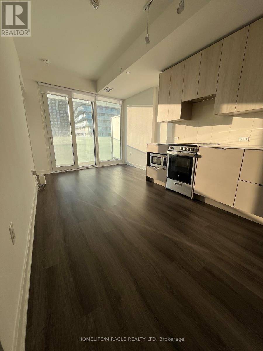 Mississauga (city Centre), ON L5B0M4,3883 Quartz RD #2812