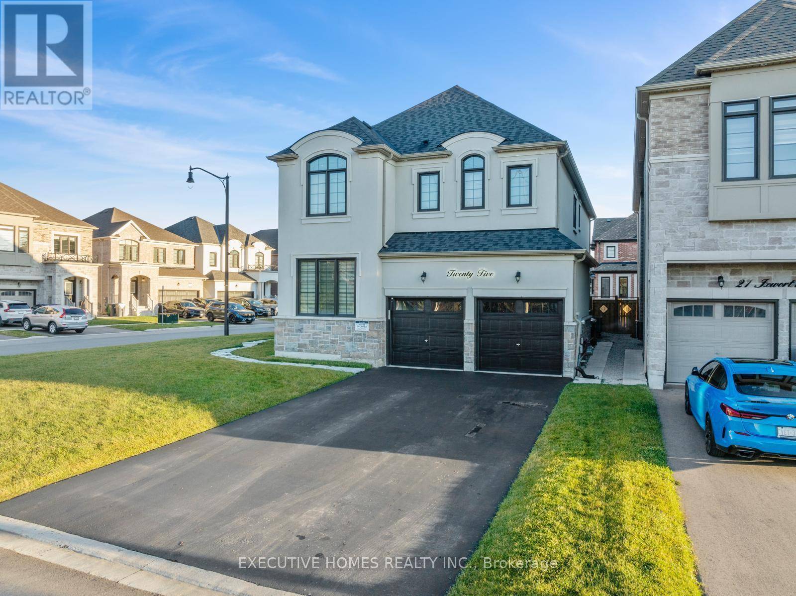 Brampton (bram West), ON L6Y6J8,25 IXWORTH CIRCLE