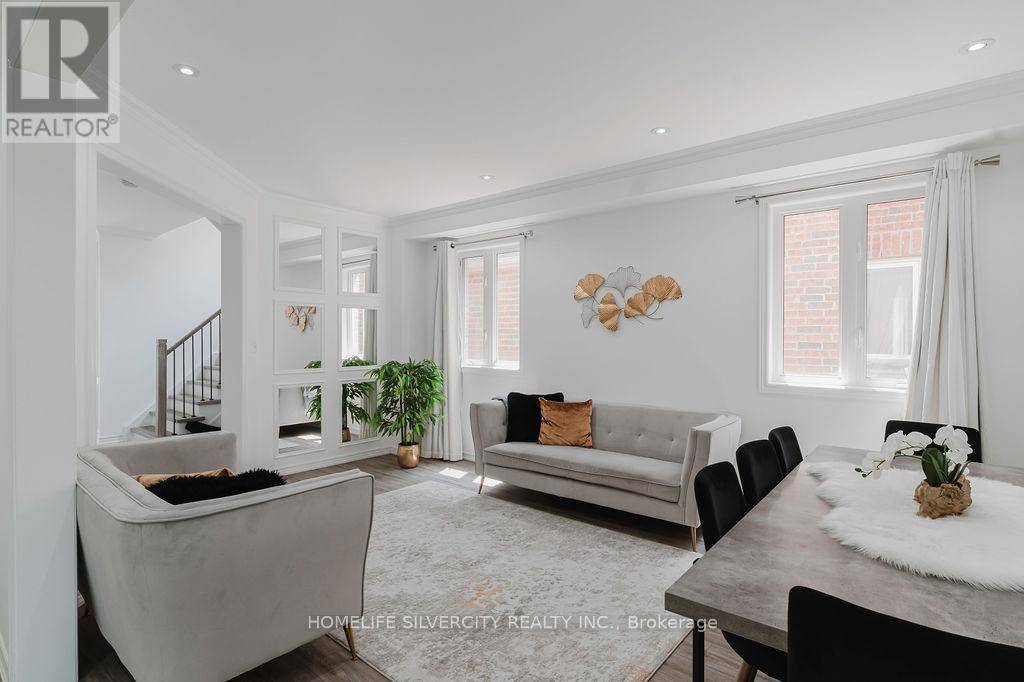 Brampton (bram East), ON L6P3G7,26 FOSSIL STREET