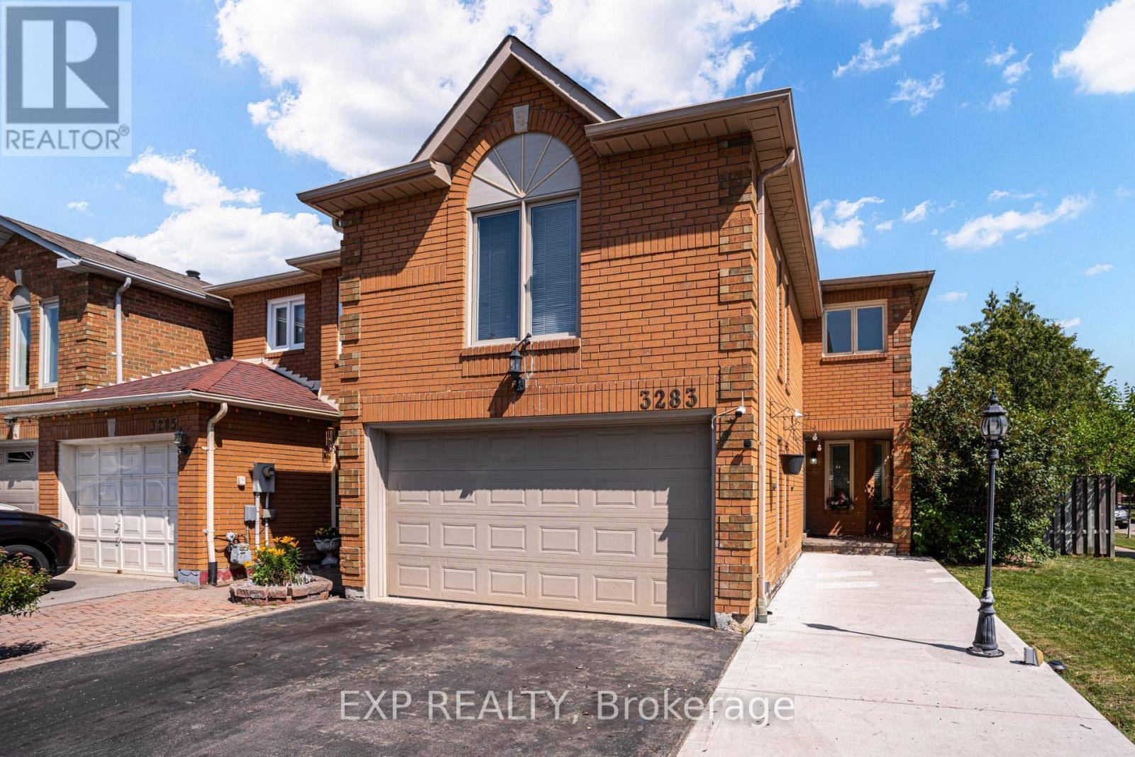 Mississauga (lisgar), ON L5N6G1,3283 BOBWHITE MEWS