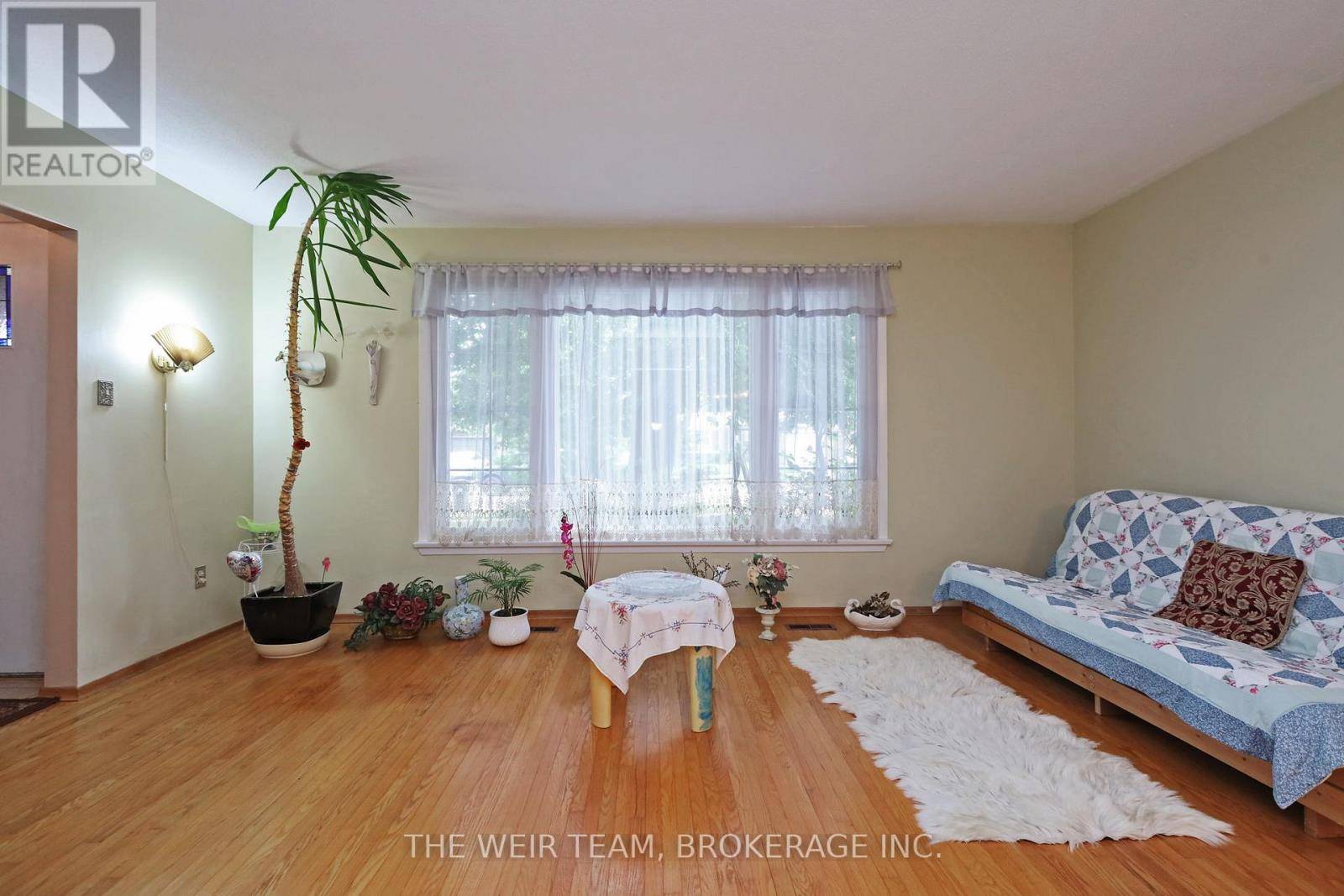 Mississauga (applewood), ON L4X1W8,1577 OTTERBY ROAD