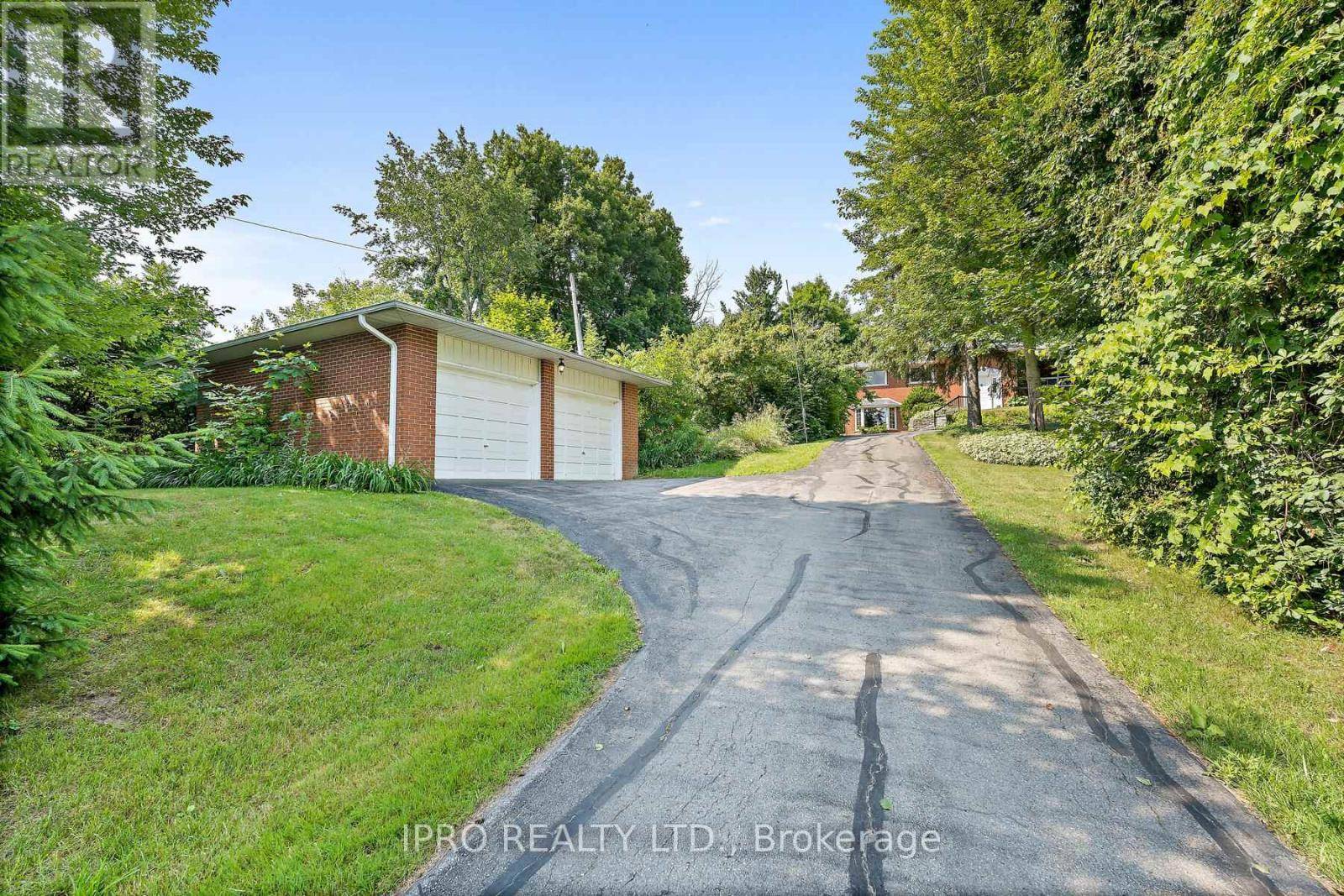 Halton Hills (rural Halton Hills), ON L7G4S4,12506 EIGHTH LINE