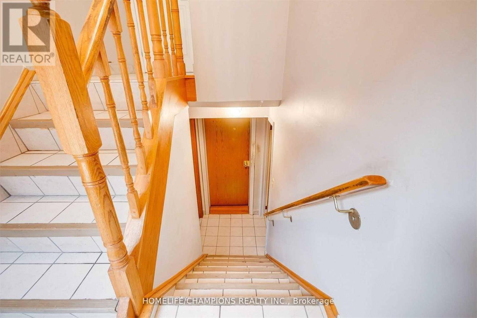 Toronto (downsview-roding-cfb), ON M3M2S5,65 Whitburn CRES #BSMT 2
