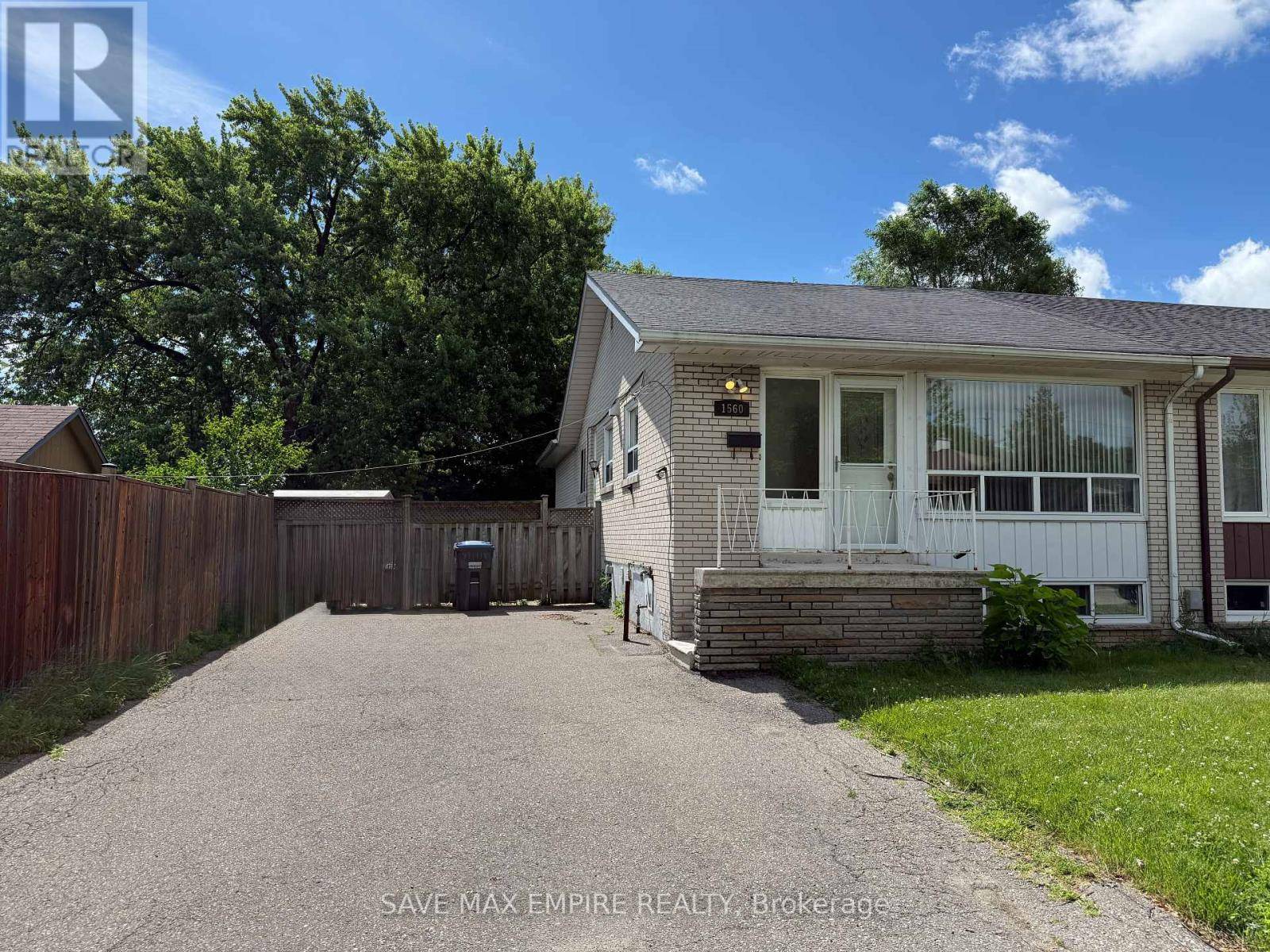 Mississauga (clarkson), ON L5J2E5,1560 SANDGATE CRESCENT