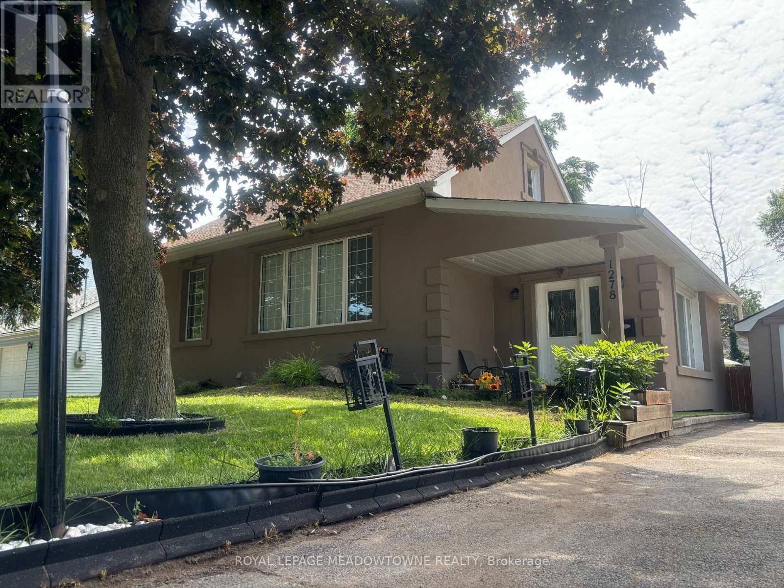 Burlington (freeman), ON L7R3S5,1278 Leighland RD #Upper