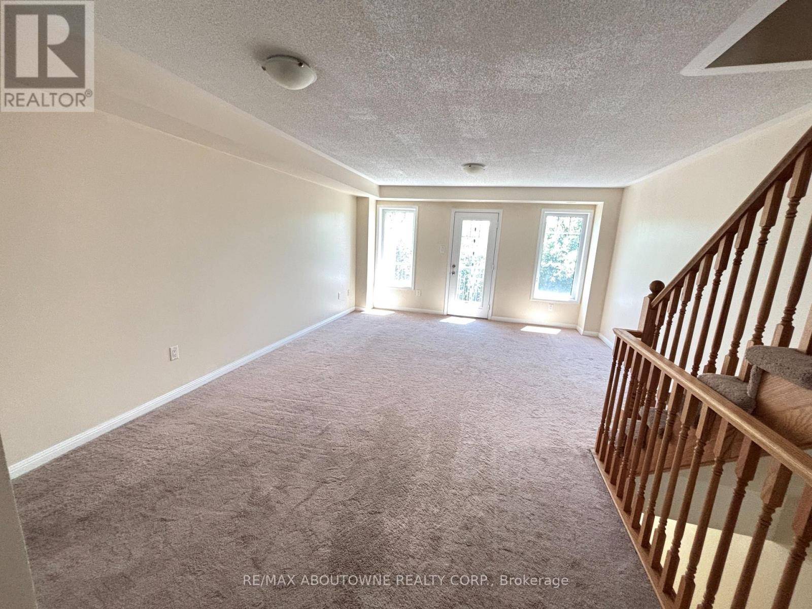 Milton (ha Harrison), ON L9T8L6,6020 Derry RD #55