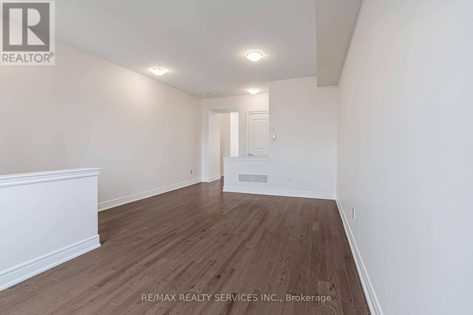 Brampton (sandringham-wellington North), ON L6R4B2,25 ENCLAVE TRAIL S