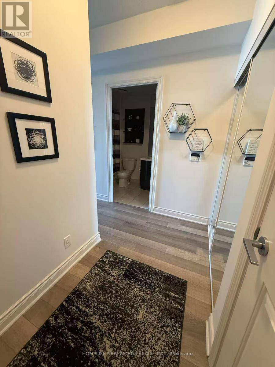 Toronto (mimico), ON M8V0A3,80 Marine Parade DR #806