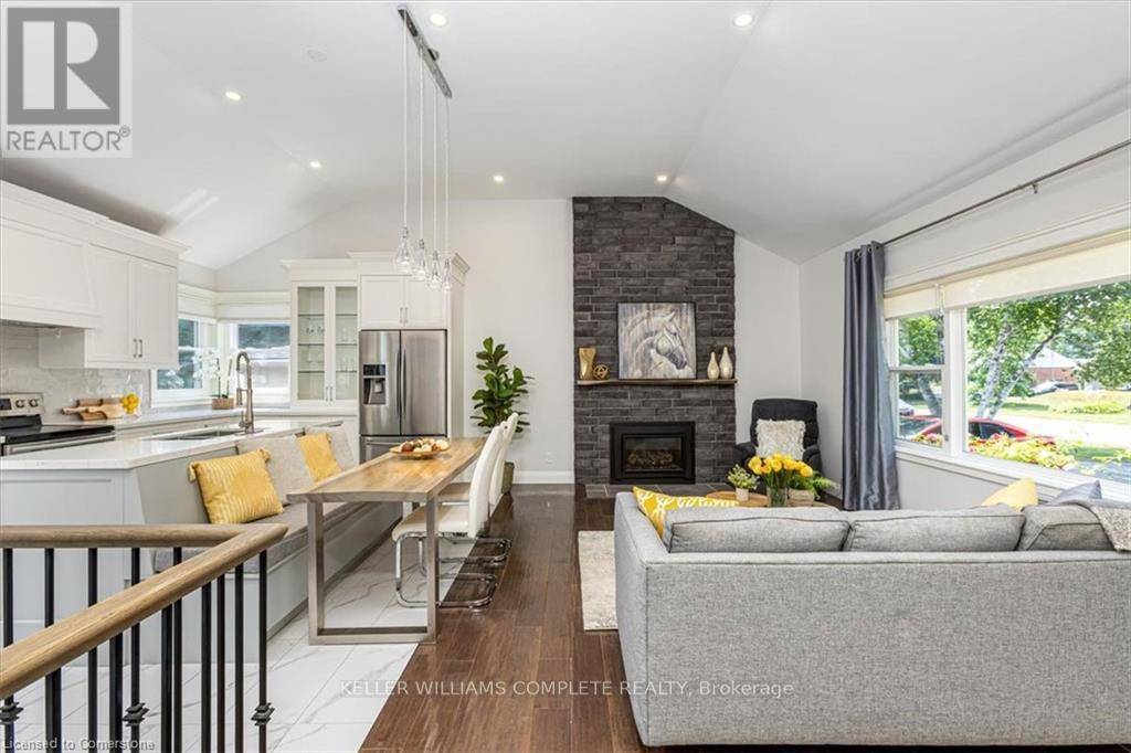 Burlington (lasalle), ON L7T3J1,965 KINGSWAY DRIVE