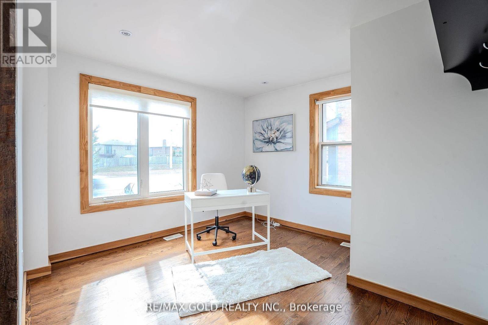 Mississauga (applewood), ON L5A2X8,3397 CAWTHRA ROAD