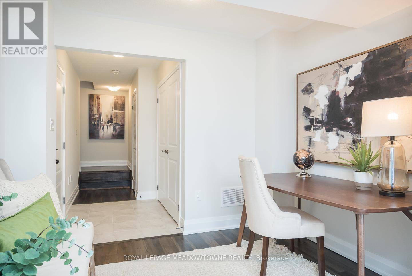 Oakville (ga Glen Abbey), ON L6M5M1,2476 BADGER CRESCENT