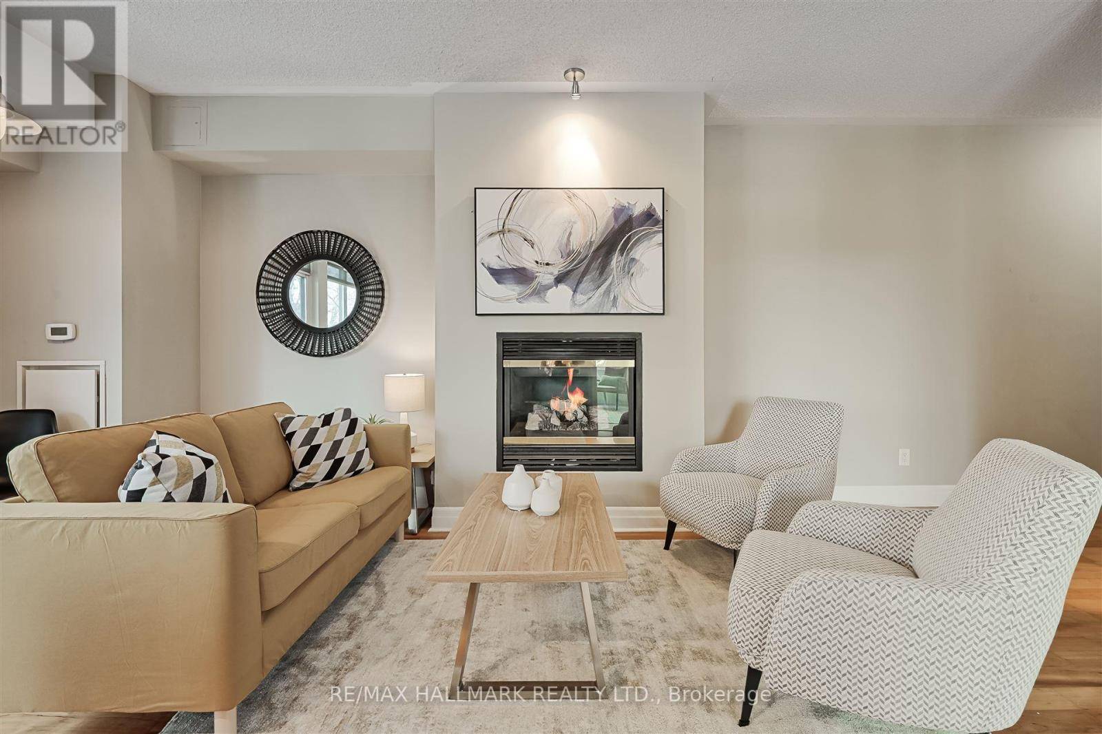 Toronto (mimico), ON M8V4C1,80 Palace Pier CT #201