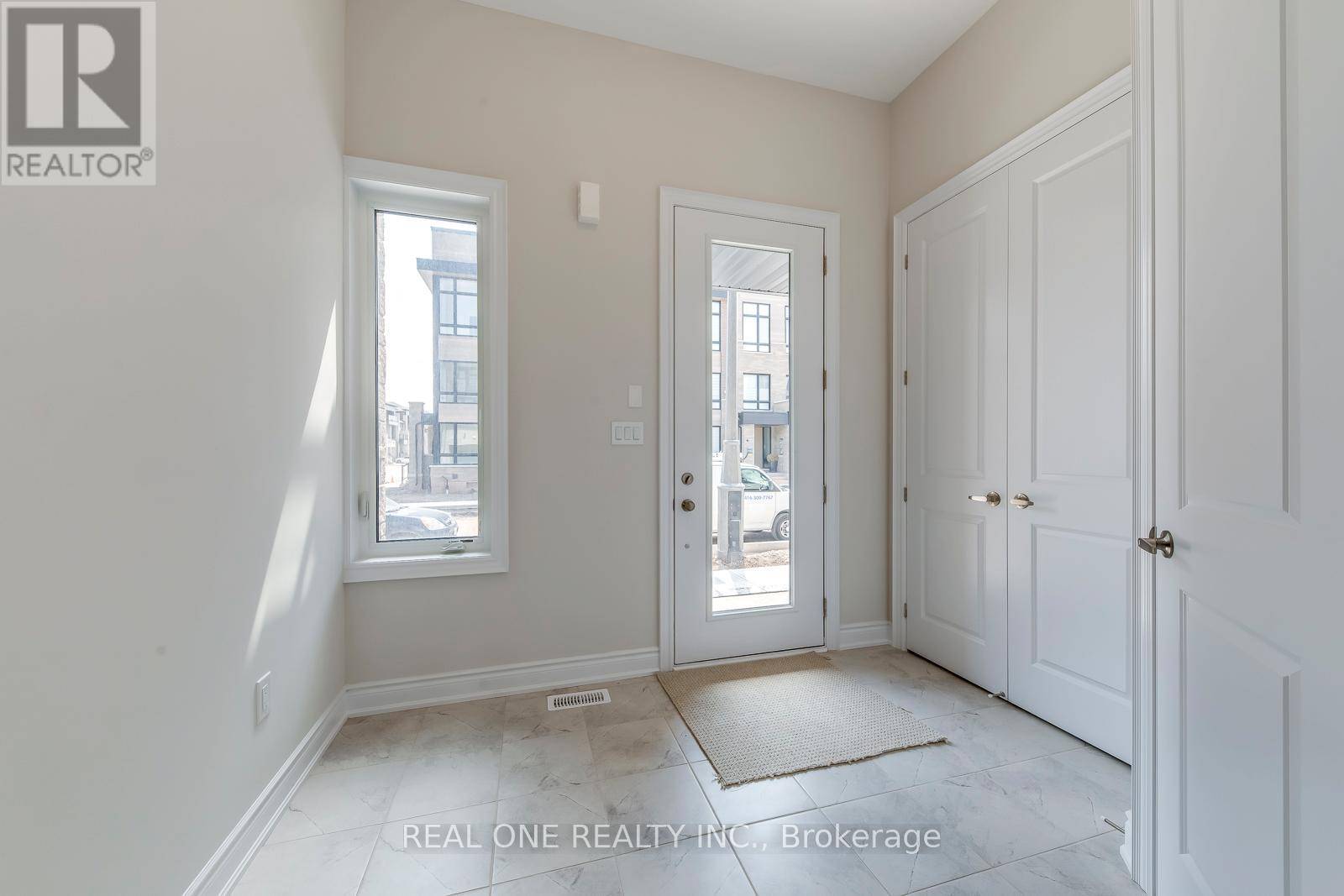 Oakville (jm Joshua Meadows), ON L6H7Z3,3083 PERKINS WAY