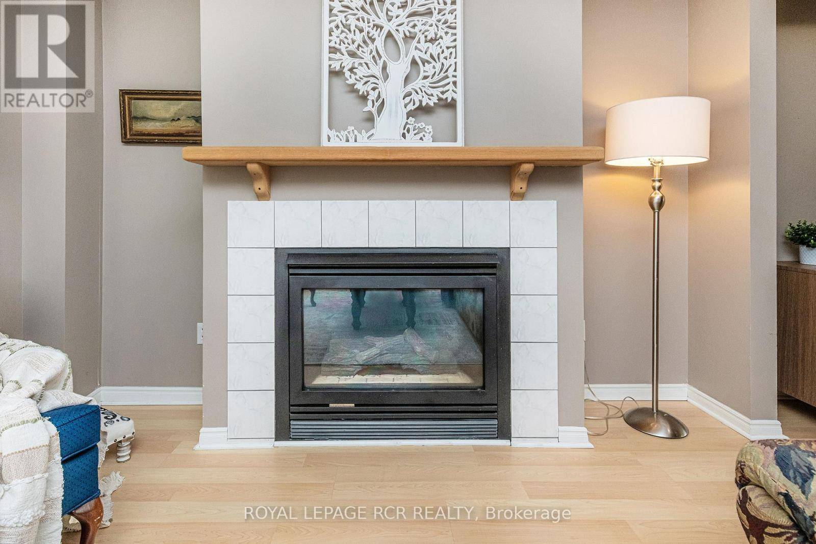 Orangeville, ON L9W4X7,315 COTTONWOOD STREET