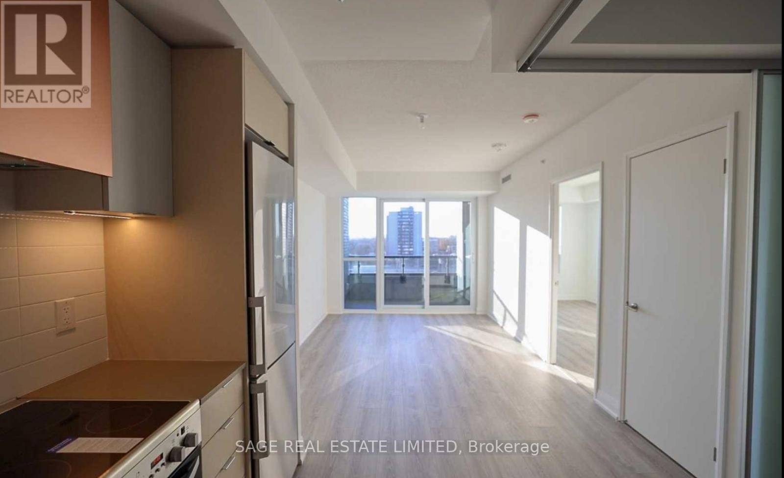 Toronto (islington-city Centre West), ON M9B0E2,10 Gibbs RD #625