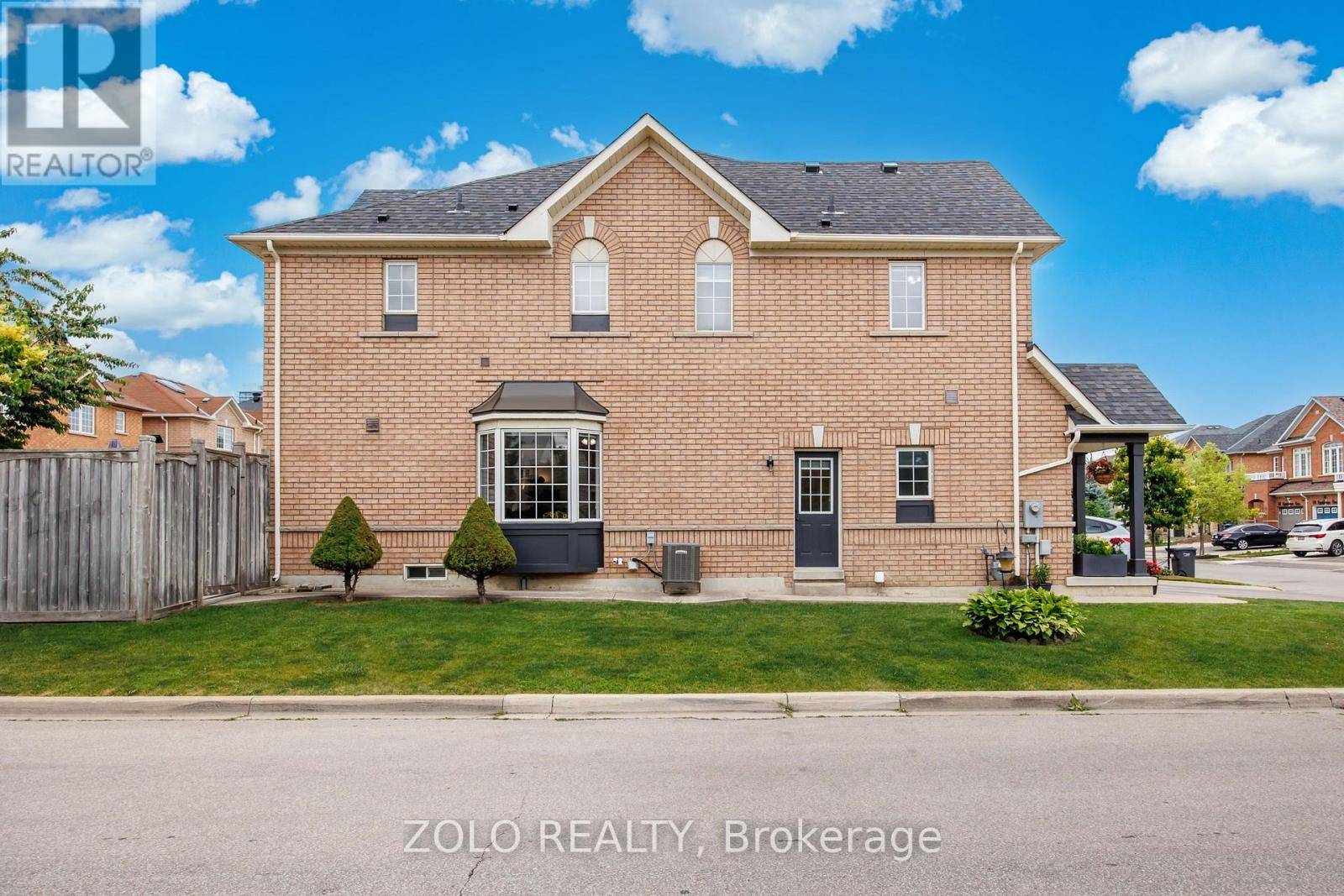 Brampton (bram East), ON L6P2S3,79 CRYSTALVIEW CRESCENT S