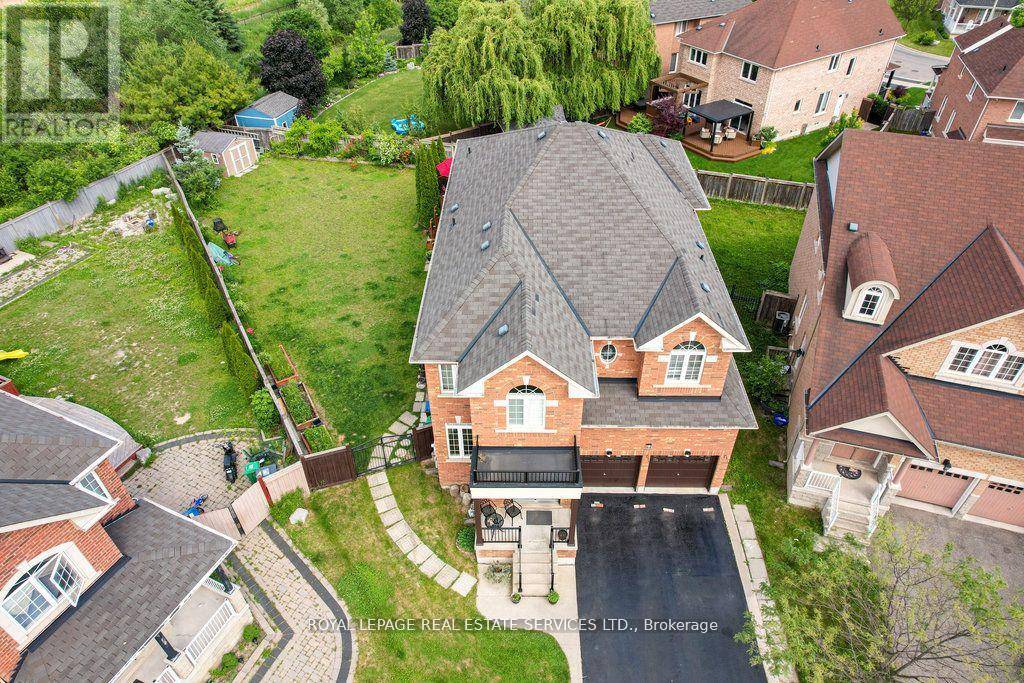 Brampton (northwest Sandalwood Parkway), ON L7A0K3,44 GAME CREEK CRESCENT